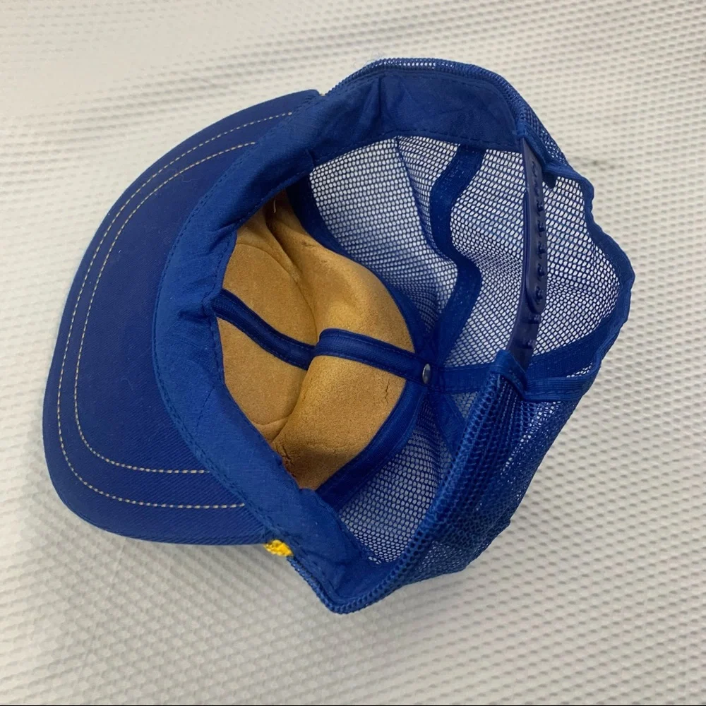 Vintage Dive master trucker hat
